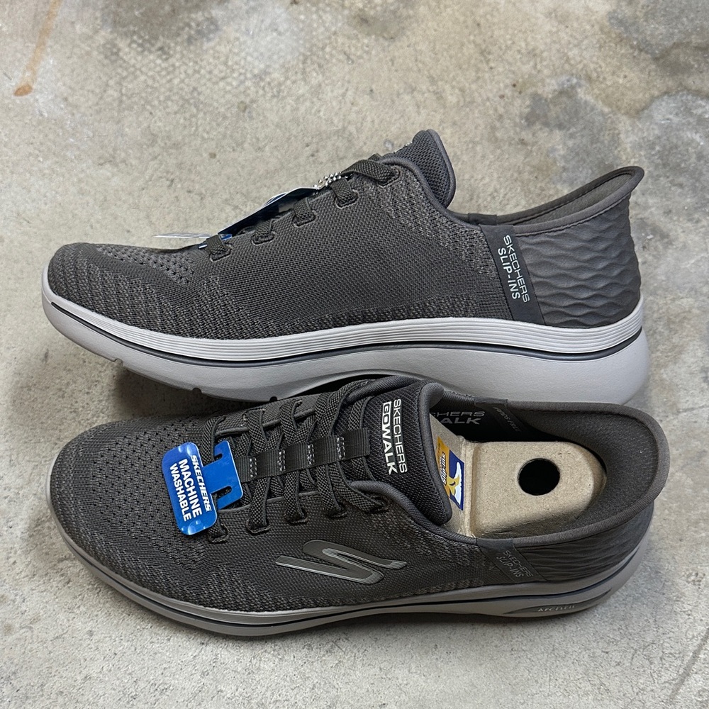 Skechers Men's GO WALK ARCH FIT 2.0 Slip-ins Shoes Taupe Sz. 9.5 NEW NWB - Picture 2 of 7